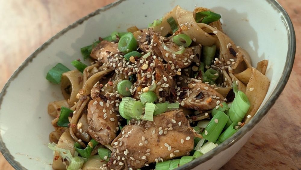 Teriyaki Lachs mit Tagliatelle